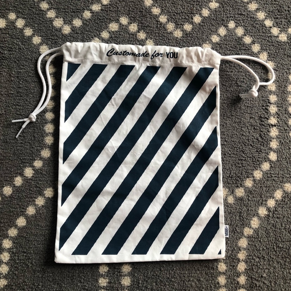 💗(Vans) Drawstring Diagonal Stripe Bag